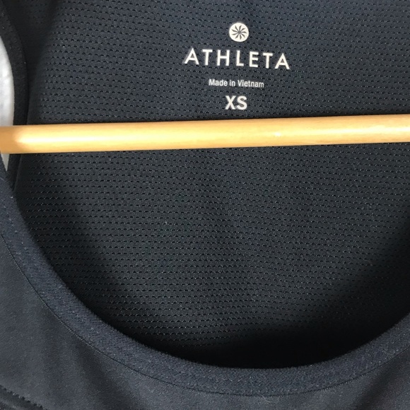 Athleta gel mesh black supercharged tank size extra small - Picture 4 of 8